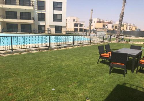 شاليه أرضي بلانكا اللجون