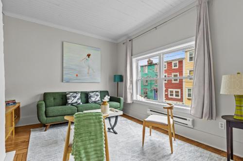 Stay on Bond 2BR Queen Deck Vws, St. John's