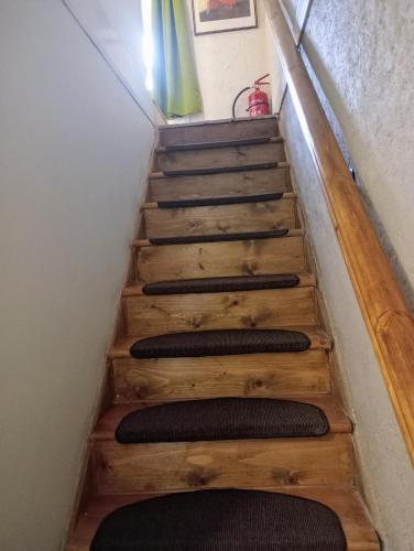 外部景觀, Comfy Bedroom and Private Bathroom on the Top Floor of a Home Stay -10 mins walk to the center - Off in 尚登