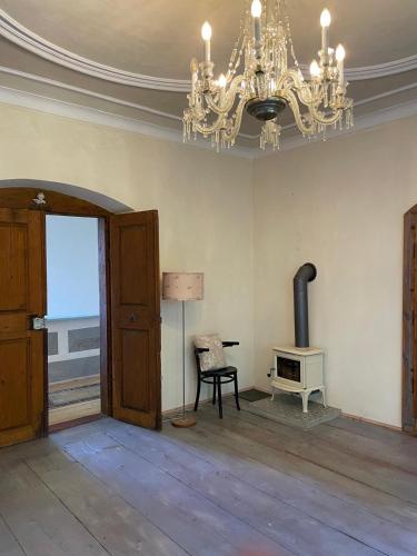 Apartmán v barokního faře s rozsáhlou zahradou (Apartman v barokniho fare s rozsahlou zahradou) in Manetin