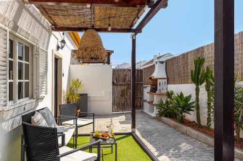 MADA HOUSE's II