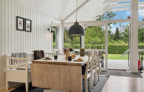 Kitchen, 3 Bedroom Amazing Home In Silkeborg in Silkeborg