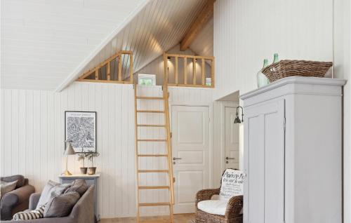 3 Bedroom Amazing Home In Silkeborg in Silkeborg