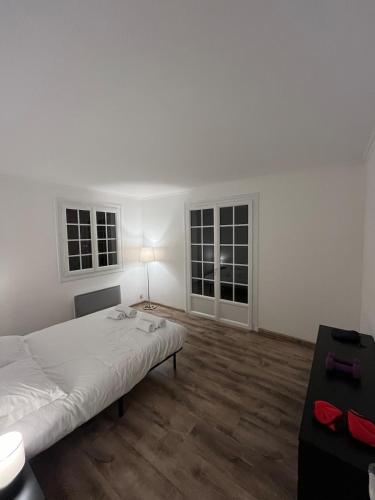 Villa Relax avec Piscine Privée à 90 min de Paris (Villa Relax avec Piscine Privee a 90 min de Paris) in Ervauville