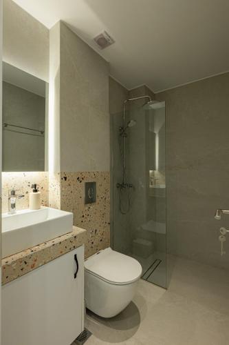 Kais 1st floor studio, Athens (photo 5)