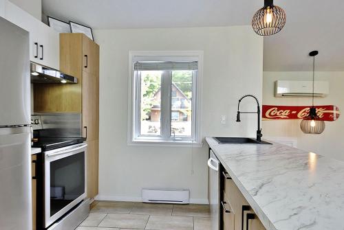 54 chemin de la Perdrix in Stoneham (QC)