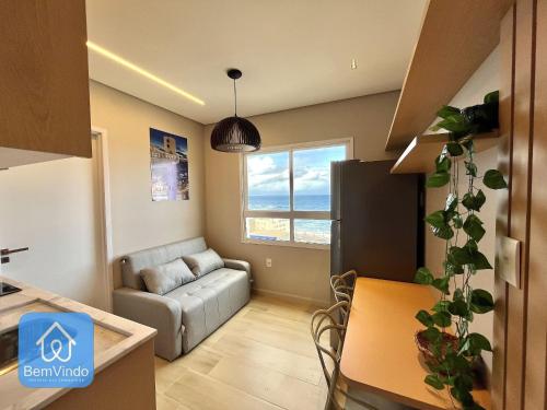 Refúgio Perfeito: Apartamento Equipado Vista Mar