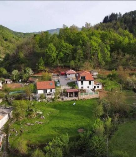Villa Perule 2 Вила Перуле in Kirkovo