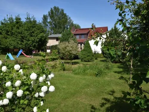 Beautiful Apartment in Robertsdorf with Garden in Blowatz, Deutschland