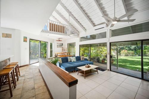 2br 2ba Modern Kamahana, Pool, Close to Beach