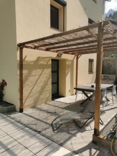Charmant Appartement Neuf in L'Argentiere-la-Bessee