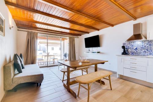 Casa Ramiro II Escapadinha na Ilha da Culatra in Ilha da Culatra