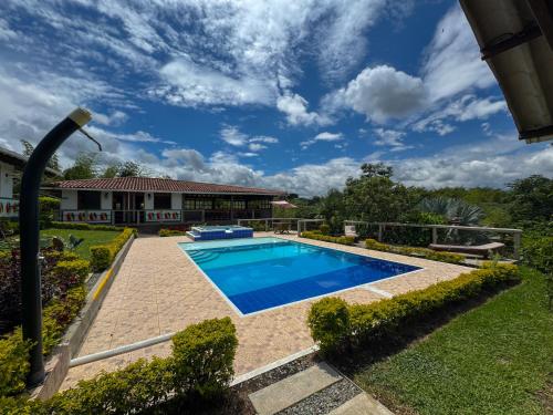 Family Bungalow image 1