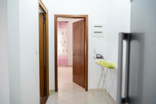 Apartment with Garden View image 10