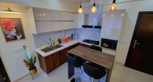 Dubai Guest House Karachi in Karachi