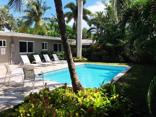 Chic Fort Lauderdale Getaway w/Private Heated Pool – khách sạn tại Wilton Manors