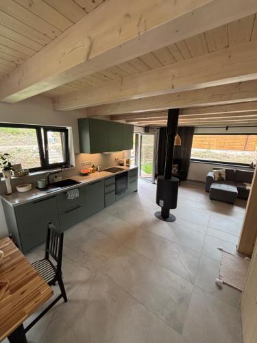 Kitchen, Happynewhome Slovensky Raj in Teplicka