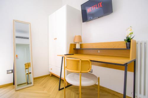 Elegantis Gracchi Apartment - Your Chic Retreat in Central Rome - Vatican Area, Rome (photo 9)