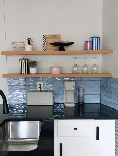 CASA GLAM - Pontiac in Featherstone