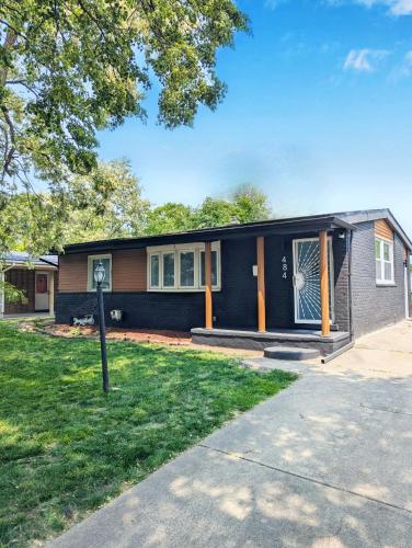 CASA GLAM - Pontiac in Featherstone