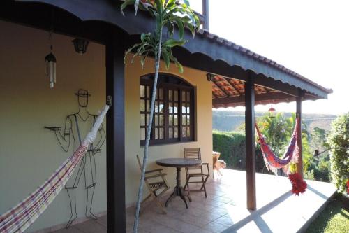 Chácara do Nari - Casa com Piscina em Condomínio Fechado (Chacara do Nari - Casa com Piscina em Condominio Fechado) in Bom Jesus Dos Perdões