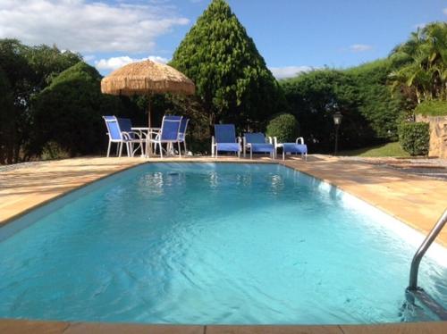 Chácara do Nari - Casa com Piscina em Condomínio Fechado (Chacara do Nari - Casa com Piscina em Condominio Fechado) in Bom Jesus Dos Perdões