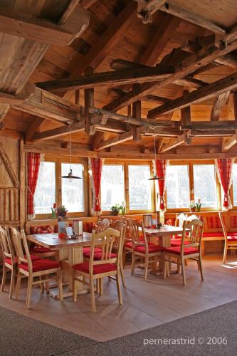 ห้องอาหาร, Gast- und Ferienhof Christler in ฮินเตอร์ตุกซ์ กลาเซียร์