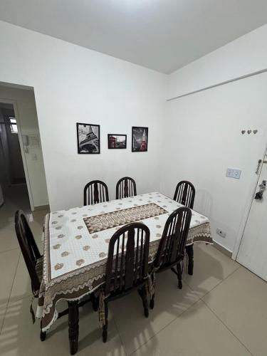 One-Bedroom Apartment room in Blue House 1