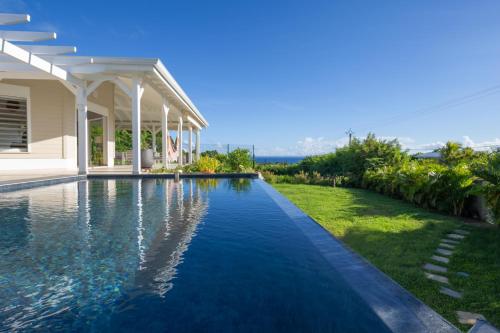 JADE - Villa Créole de Standing et de charme ,vue mer , proche des plages & piscine privée haut de gamme 3
