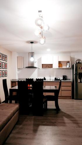 Létesítmények, Casa Nostra in Conocoto