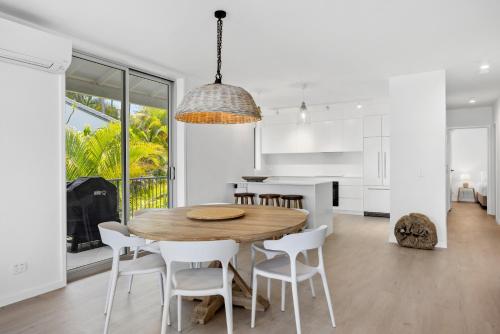 Three-Bedroom Apartment image 10