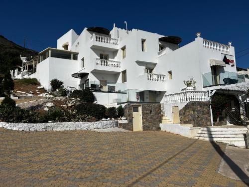 Blue Pulse JR- Villas - Korifi Suites Chersonisos 1