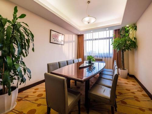 Rui Tai Hotel Hongqiao, Shanghai (photo 7)