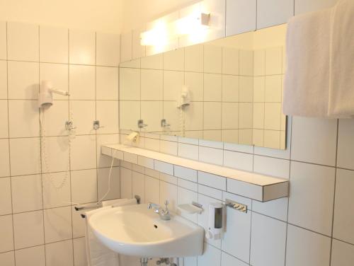 Brunnen Hotel - image 8