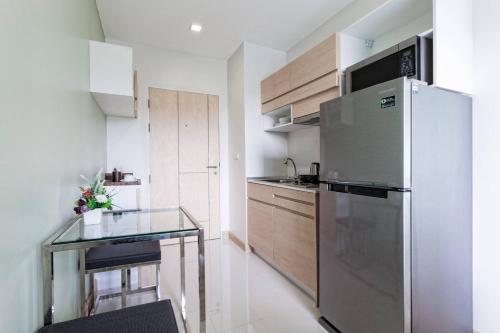 Happy Place Set in a prime location of Phuket, Happy Place puts everything the city has to offer just outside your doorstep. The property features a wide range of facilities to make your stay a pleasant experienc