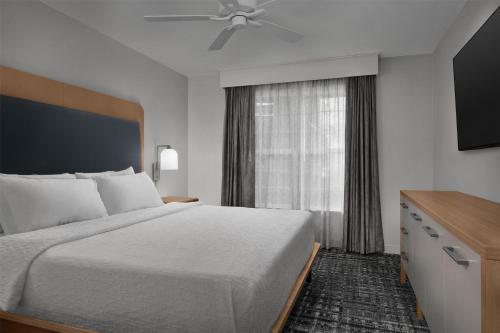 Homewood Suites by Hilton Vancouver / Portland - image 13