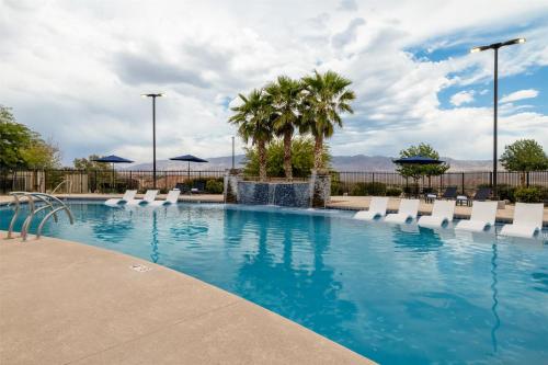 Holiday Inn Express & Suites Mesquite Nevada an IHG Hotel - image 11