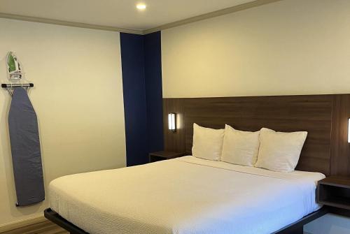 Travelodge by Wyndham Bainbridge