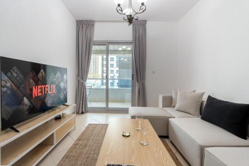 Apartment Close to Metro in Dubai Marina, Dubaï