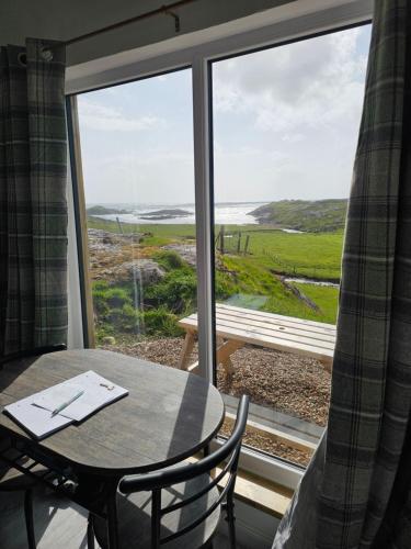 Iekārtas, Oldshoremore Croft Cabins in Kinlochbervie