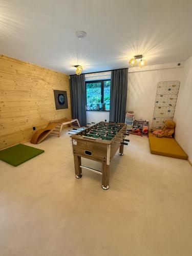 Chalet image 3