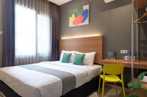 Mono Coliving Pakis, Surabaya Room Type - Deluxe Double Room