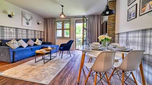 One-Bedroom Apartment image 6