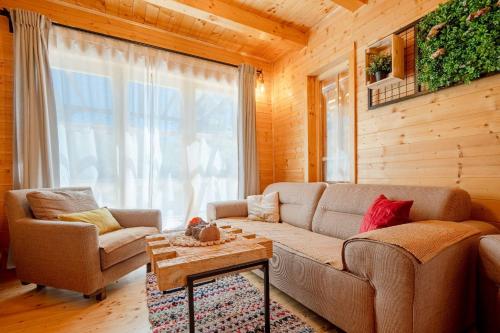 Anna's Mountain House in Smailagića Polje