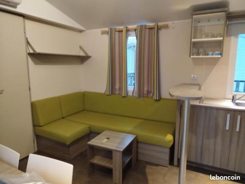 mobil-home 6 couchage sur la côte landaise (mobil-home 6 couchage sur la cote landaise) in Lit-Et-Mixe