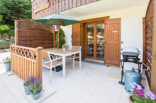 Simply Morzine - Apartment des Montagnes - image 14