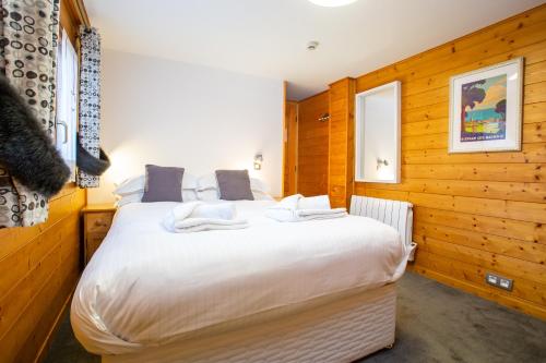 Simply Morzine - Apartment des Montagnes - image 10