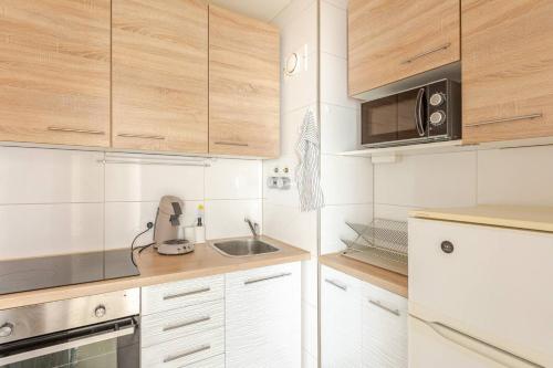 Schönes Apartment mit Parkplatz & 24h CheckIn 2, Kolín nad Rýnem (fotografie 10)