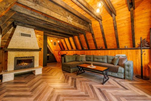 Woodland Brezna in Pluzine