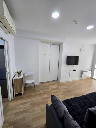 Apartamento muy funcional en el Sur de Madrid - image 5